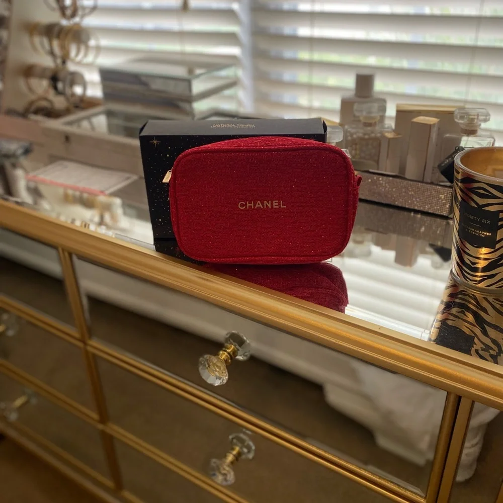 Holiday Gift Set- - Picture 2 of 9